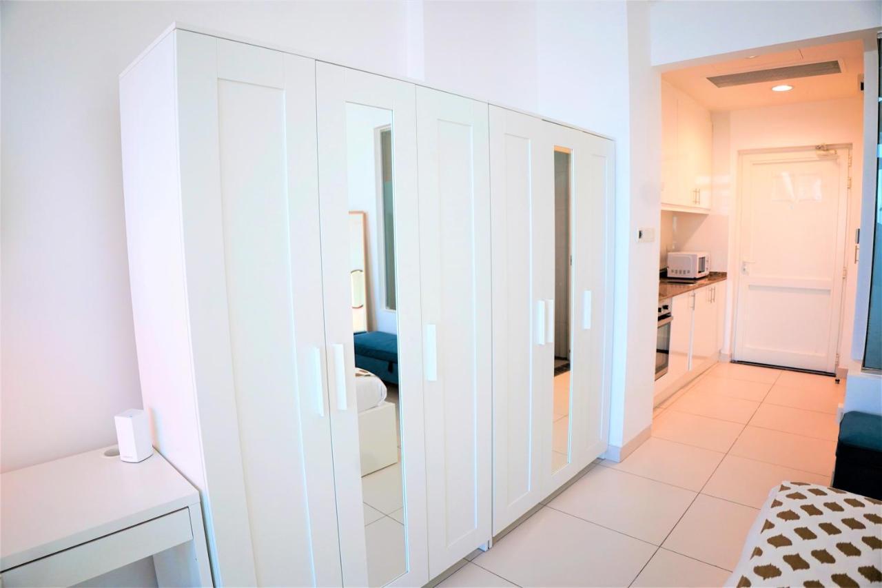 Luxury On The Palm With Marina View Balcony Leilighet Dubai Eksteriør bilde
